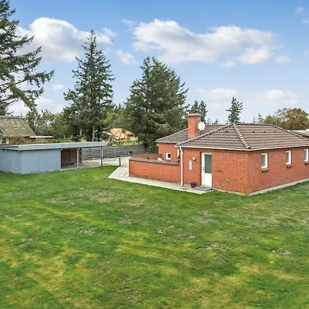 Pernilla - 2km From The Sea By Interhome *