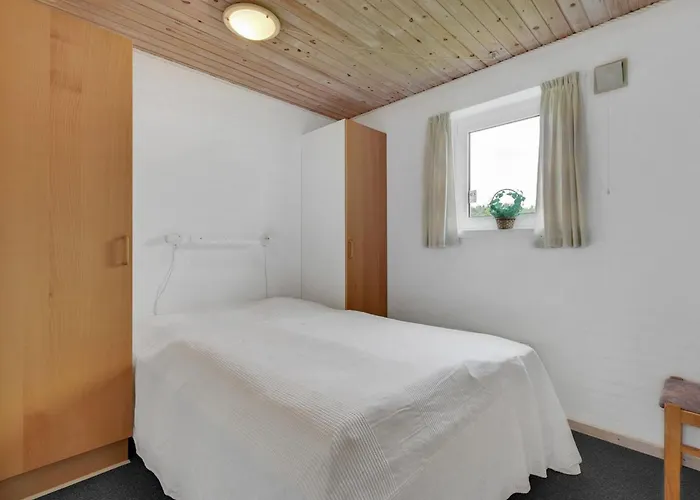 Holiday home Pernilla - 2km From The Sea By Interhome Blavand